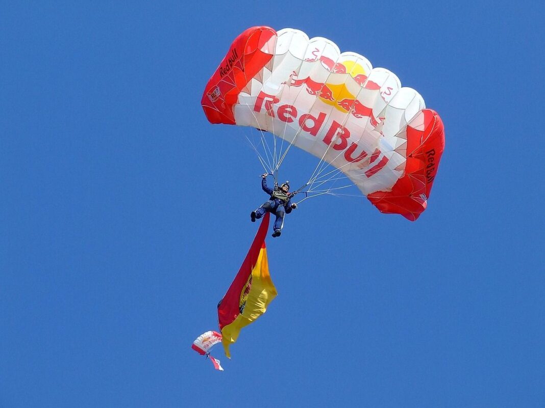 Bitcoin Technical Analysis Reveals 'Bull Flag' Hinting at Price Boom to $140K